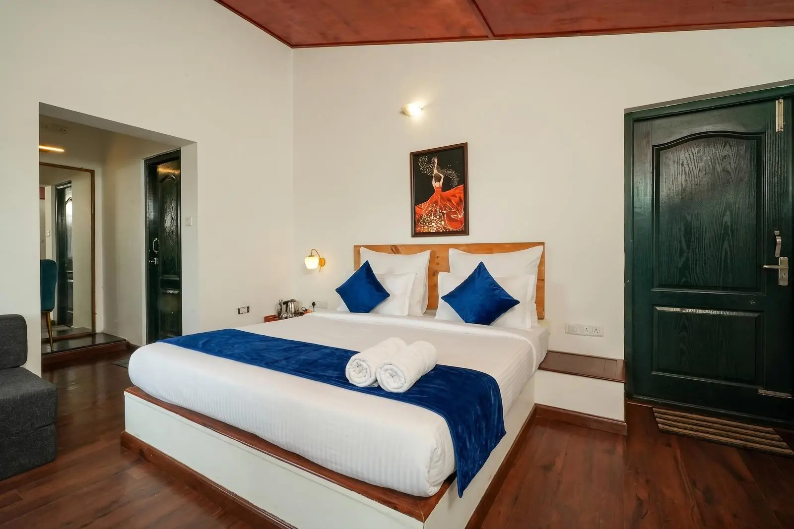 Deluxe Room with Balcony